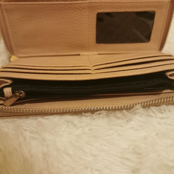 Steve madden pastel pink wallet - Picture 10 of 12
